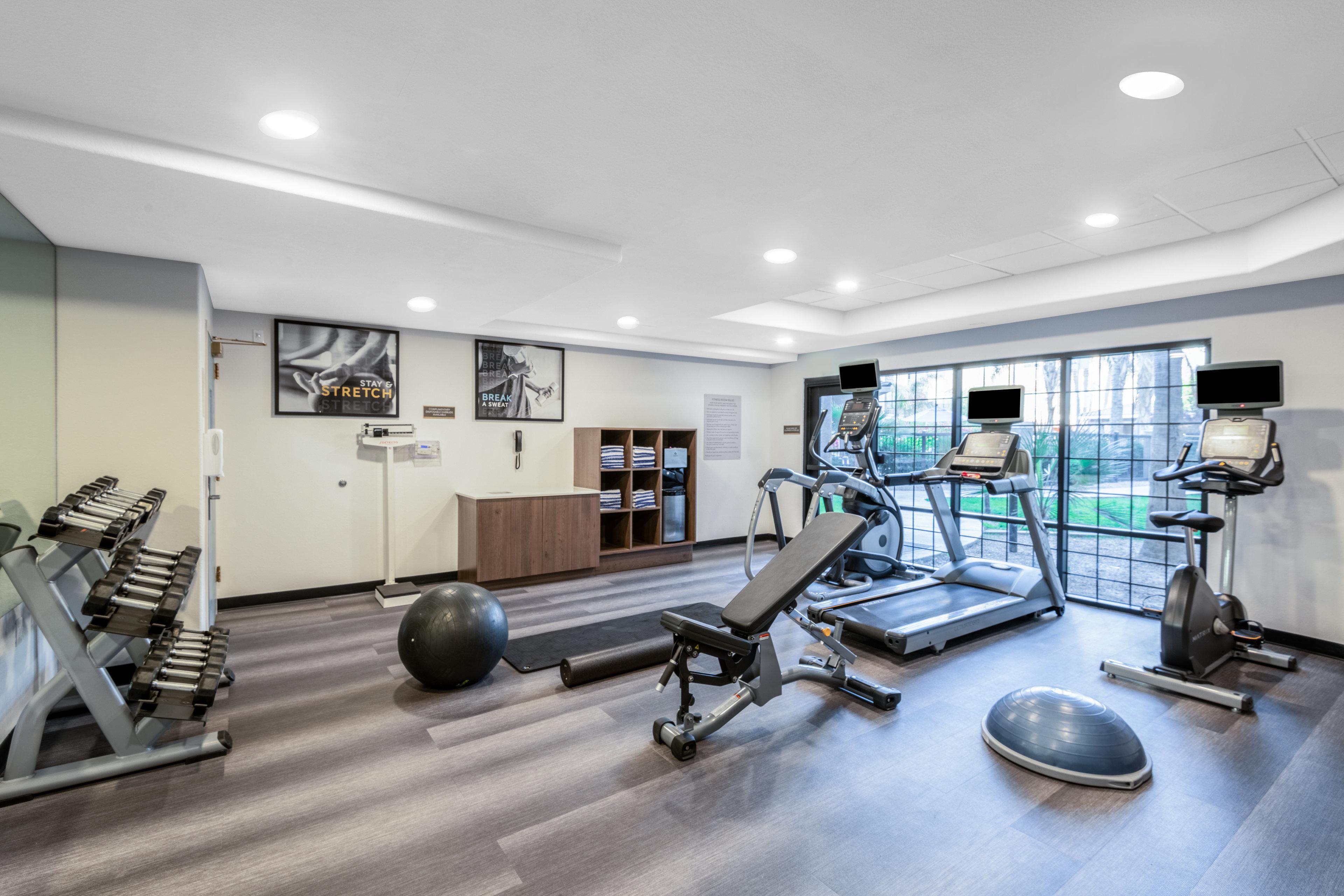 Staybridge Suites Phoenix Glendale Sports Dist By Ihg Eksteriør billede