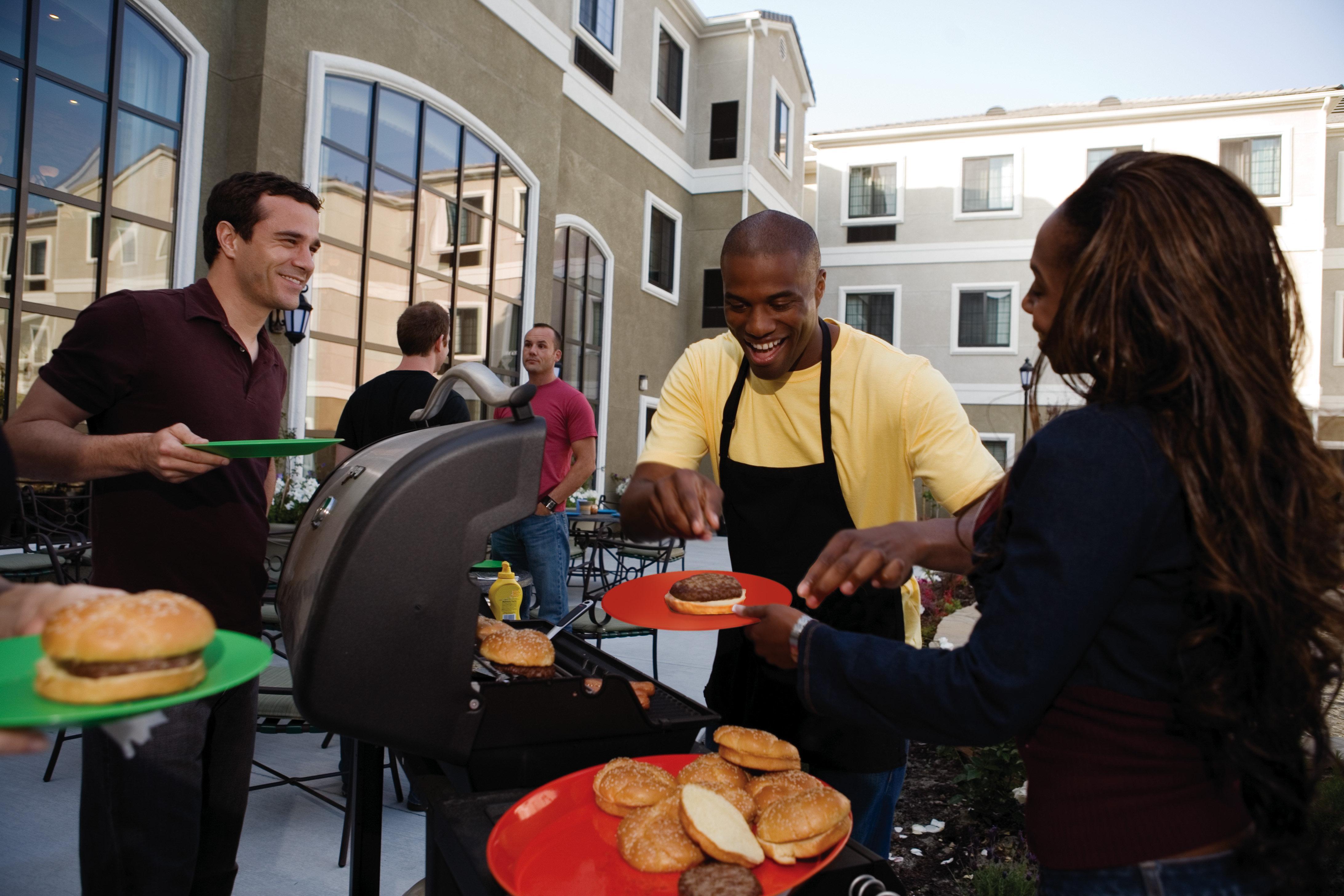 Staybridge Suites Phoenix Glendale Sports Dist By Ihg Eksteriør billede