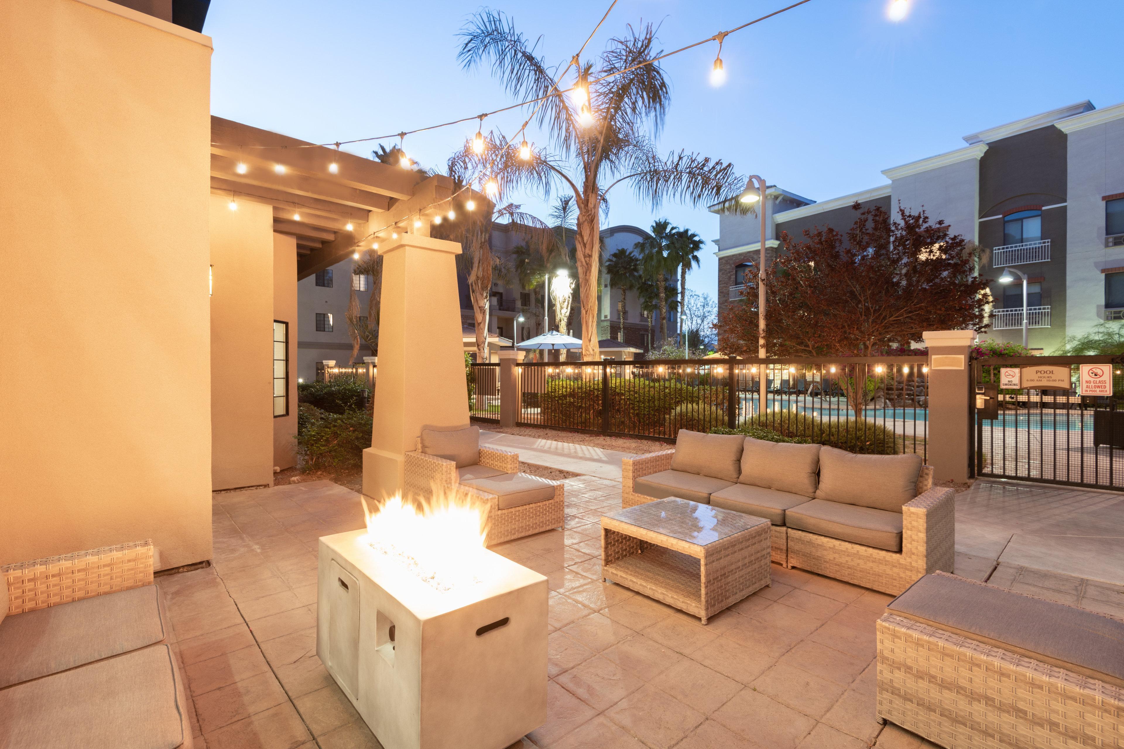 Staybridge Suites Phoenix Glendale Sports Dist By Ihg Eksteriør billede