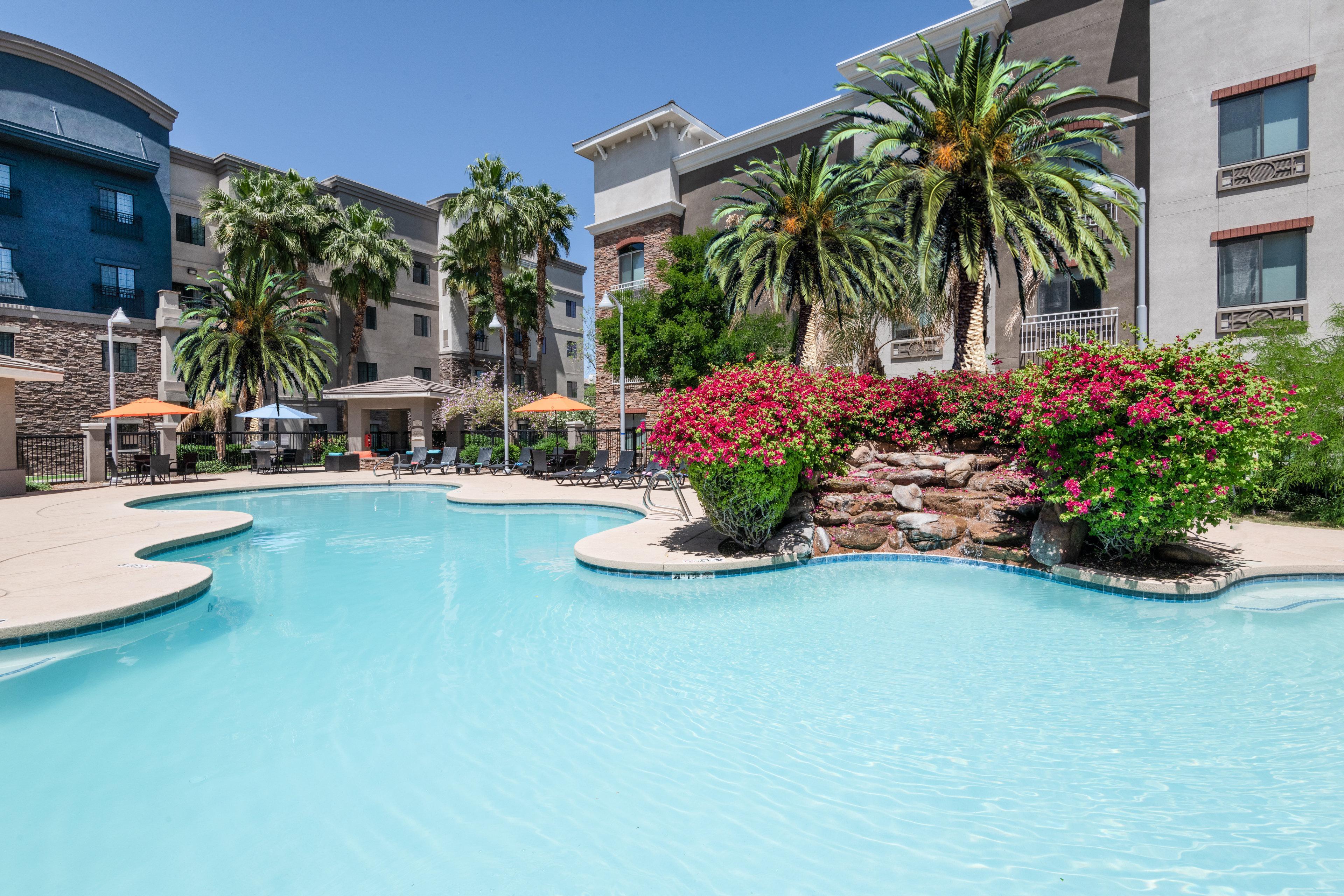 Staybridge Suites Phoenix Glendale Sports Dist By Ihg Eksteriør billede
