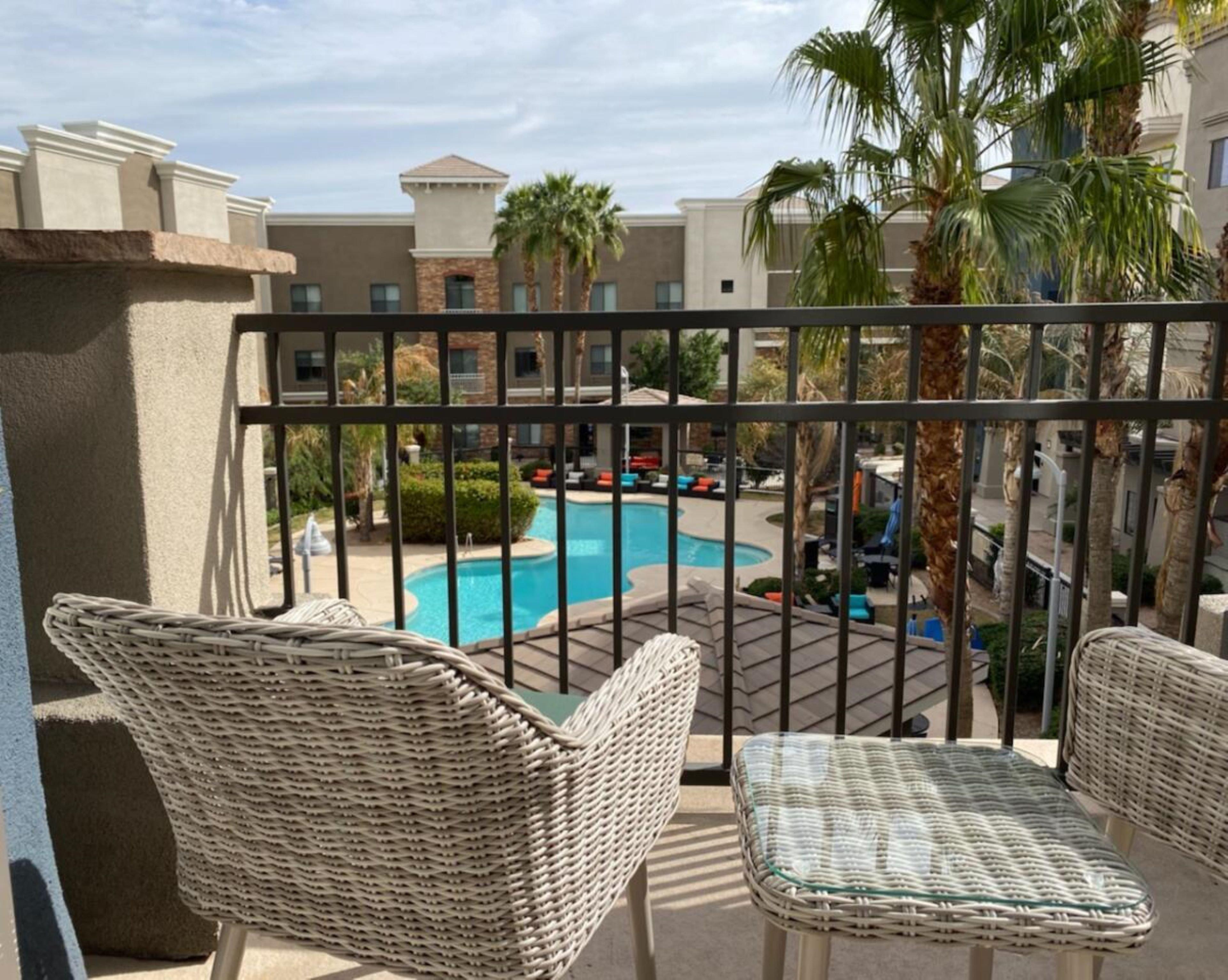 Staybridge Suites Phoenix Glendale Sports Dist By Ihg Eksteriør billede